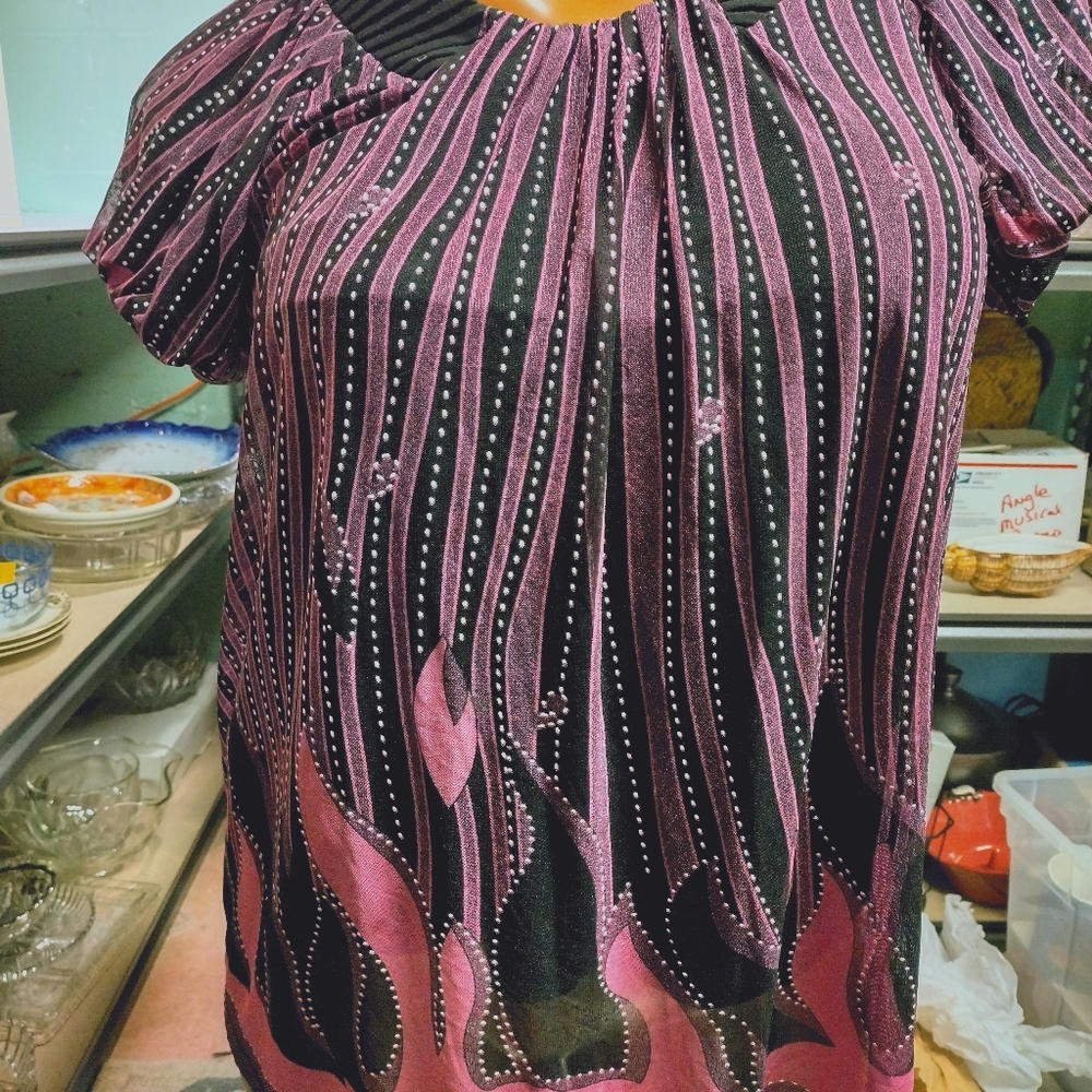 Petals Size XXL Pink Black and white